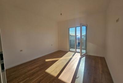 Casă individuală cu 4 camere cu Teren 350 Mp în Rediu - 1