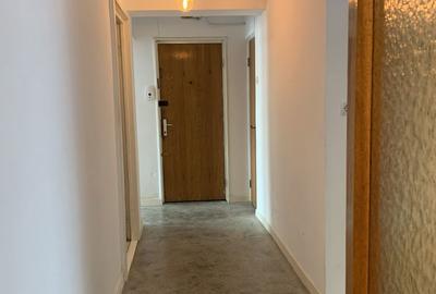 Apartament cu 3 camere decomandat, mobilat în Tomis Mall - 4