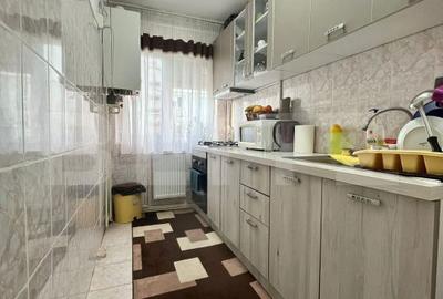 Apartament cu 2 camere în Micro 6 - 3