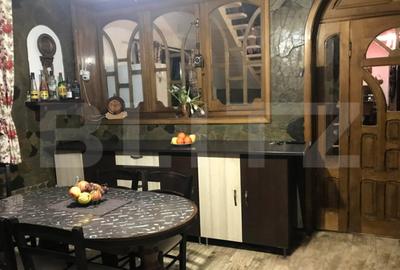 Casă cu 5 camere cu Teren 3000 Mp în Teiș - 13