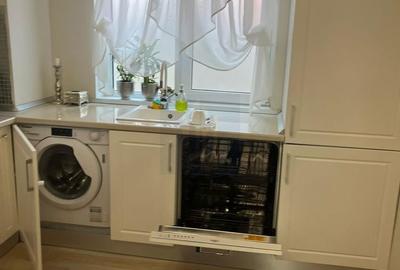 Apartament cu 3 camere semidecomandat, mobilat în Central - 14