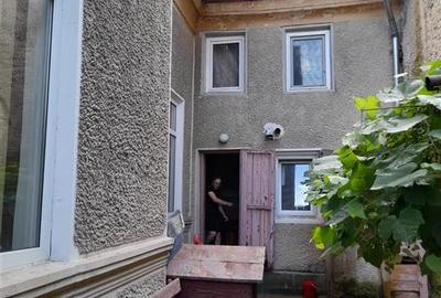 Casă individuală cu 4 camere cu Teren 211 Mp în Apollo - 10