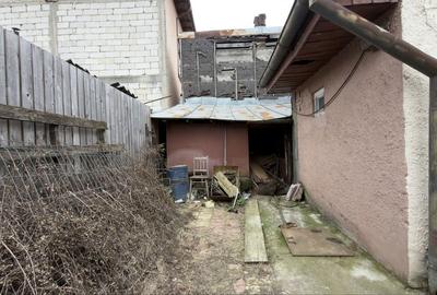 Casă cu 4 camere în Uiești - 6