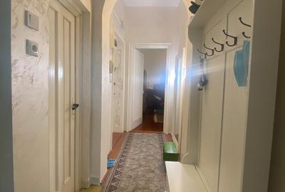 Apartament cu 3 camere, mobilat în Copou - 8