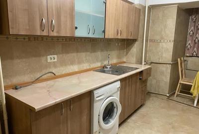 Apartament cu 2 camere decomandat, mobilat în Crângași