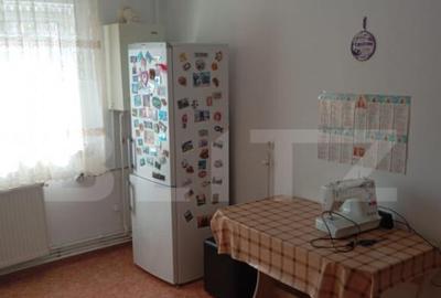 Apartament Decomandat cu 2 Dormitoare, Balcon ?i Bucatari - 10
