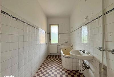 Casă cu 4 camere cu Canalizare în Central - 16