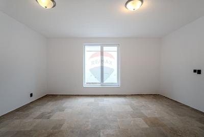 COMISION 0 | Birou modern si luminos la casa cu gradina privata - 9
