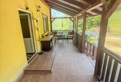 Casă cu 3 camere cu Teren 1027 Mp în Central - 10