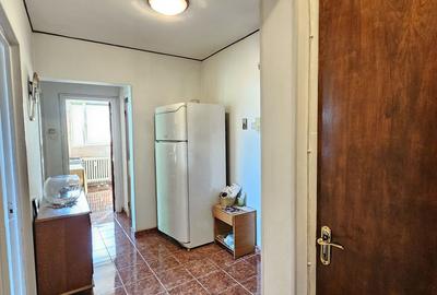 Apartament cu 3 camere decomandat, mobilat în Titan - 12