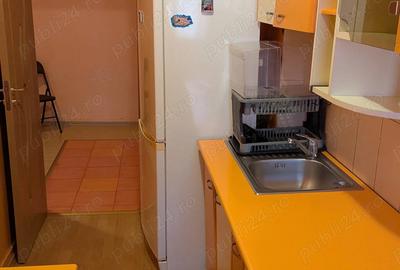 Apartament cu 2 camere decomandat în Găvana