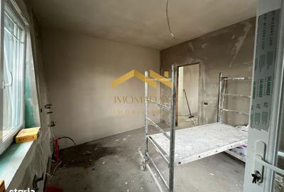 Casă cu 4 camere cu Teren 400 Mp în Sânmihaiu Român - 4