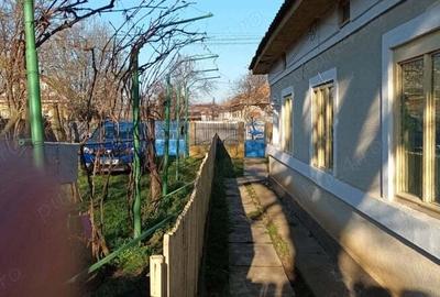 Casă cu 4 camere în Central - 8