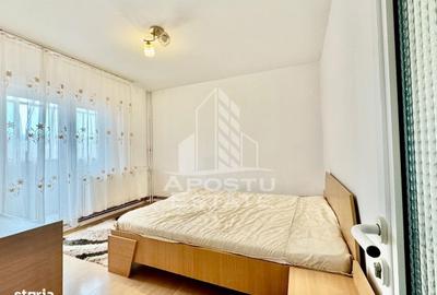 Apartament cu 3 camere, mobilat în Sud - 1