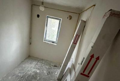 Apartament 2 camere 50mp P. Ros, et 1 Apartament 2 camere 50mp P. Ros, et 1 - 4