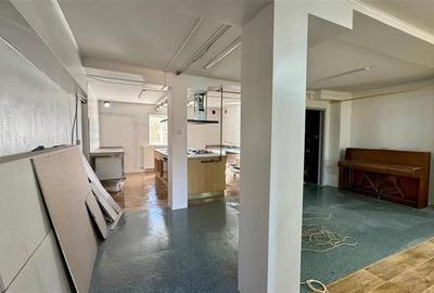 Transilvania Camping,domeniu de 14.400mp,Sanmarghita de Mures:2cladiri, apartame - 55