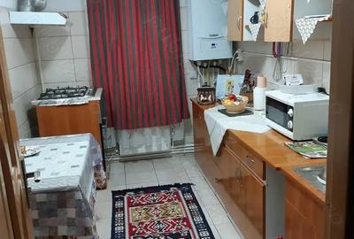 Apartament cu 4 camere în Adjud - 7