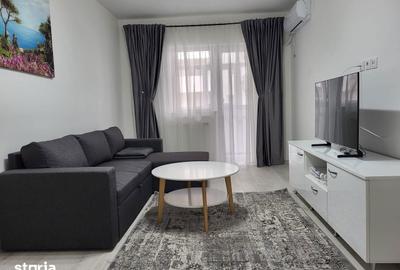 Apartament cu 2 camere decomandat în Apărătorii Patriei
