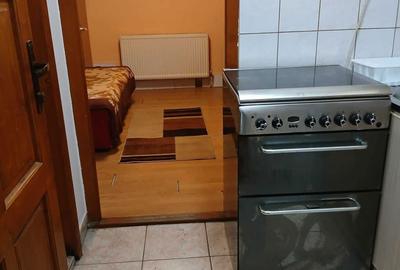 Garsonieră decomandată în Decebal - 4