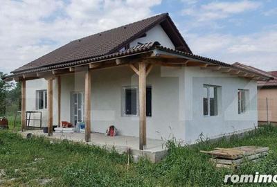 Casa de vanzare in Fughiu - 2