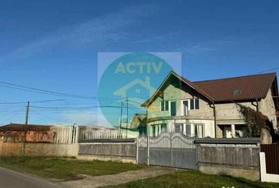 Casă cu 4 camere cu Teren 900 Mp în Săbăoani - 3
