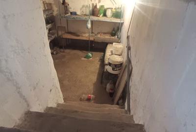 Casă cu 5 camere cu Teren 390 Mp în Central - 7