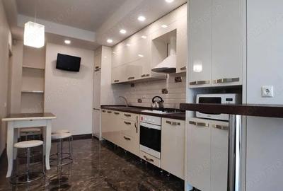 Apartament cu 2 camere semidecomandat în Circumvalațiunii