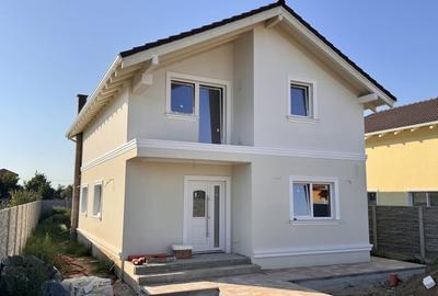 Casă individuală cu 5 camere cu Teren 500 Mp în Bucovăț (Remetea Mare) - 1