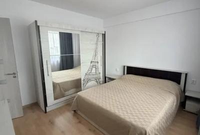 Apartament cu 3 camere semidecomandat în Central - 3