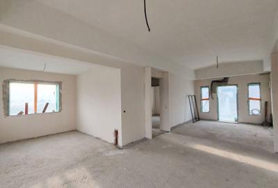 Casă cu 4 camere în Sânpetru - 2