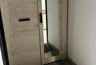 Garsonieră decomandată, mobilată în Central - 9