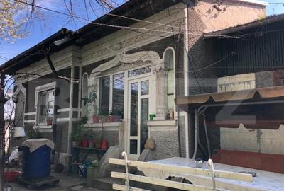 Rate la proprietar Casa individuala 75 mp, teren 1600mp , V - 10