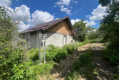 Casă cu 2 camere cu Teren 500 Mp în Bucovăț - 2