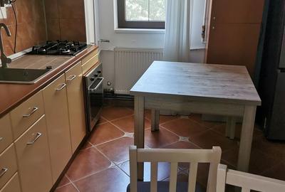 Apartament cu 4 camere decomandat în Exterior Vest - 8