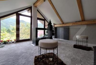 Casă cu 7 camere cu Teren 440 Mp în Poiana - 12