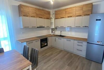 Apartament cu 3 camere în Central - 3