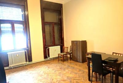 Spațiu comercial, de 47 mp, în Central - 5