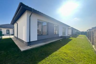 Casă cu 4 camere cu Teren 300 Mp în Tunari - 3