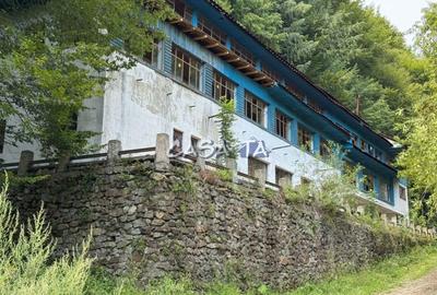 Spațiu comercial, de 531 mp, în Peștișani - 2