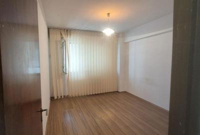 Apartament cu 3 camere decomandat în Dorobanți - 3