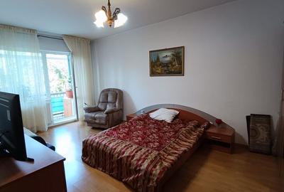 Apartament cu 2 camere decomandat în Gruia - 2