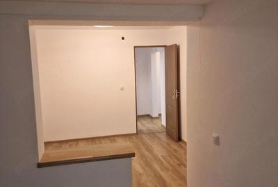 Apartament cu 3 camere decomandat în George Enescu - 4
