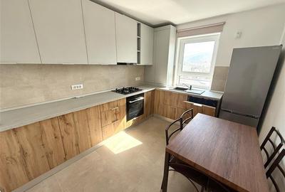 Apartament 3 camere / Parcare subterana/ Zona Coresi Apartament 3 camere / Parcare subterana/ Zona Coresi - 4