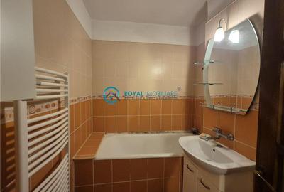 Apartament cu 3 camere decomandat, mobilat în Malu Roșu - 17