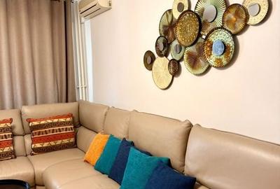 Apartament cu 2 camere decomandat, mobilat în City Park Mall