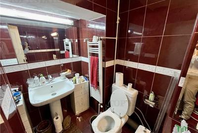 Apartament cu 4 camere semidecomandat în Central - 6
