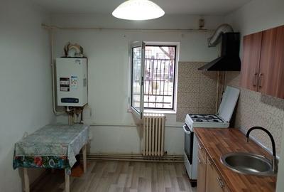 Apartament cu 3 camere decomandat în Central - 5