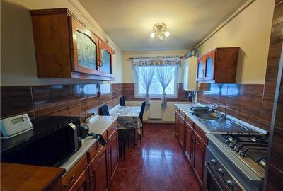 Apartament 3 camere decomandat, UMF, bloc izolat, Targu Mures - 2