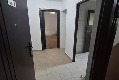 Favorit-Gh Lazar, 3 camere, parter cu centrala proprie - 1