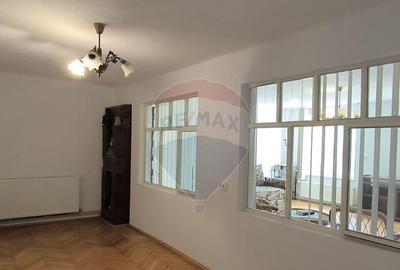Apartament spa?ios intr-o cladire istorica, zona cent... - 3